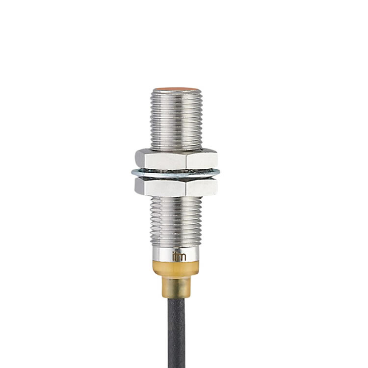 IFM IFS703 Proximity switches