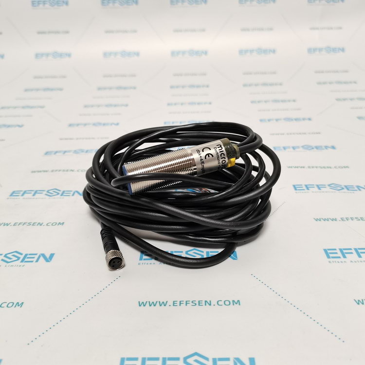 microsonic dbK+4/M12/3BEE/M18 E+S Ultrasonic Sensor