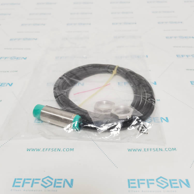 Pepperl+Fuchs NBN8-18GM50-E2 Inductive proximity sensor