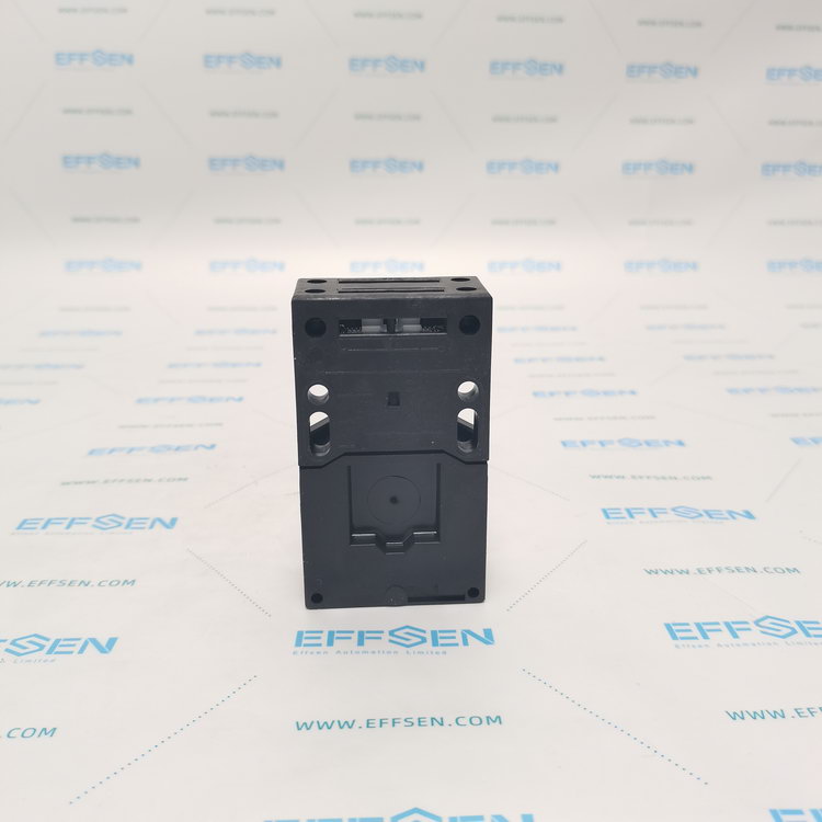 Schmersal AZ 16-03ZVK-M20 Safety interlock switch