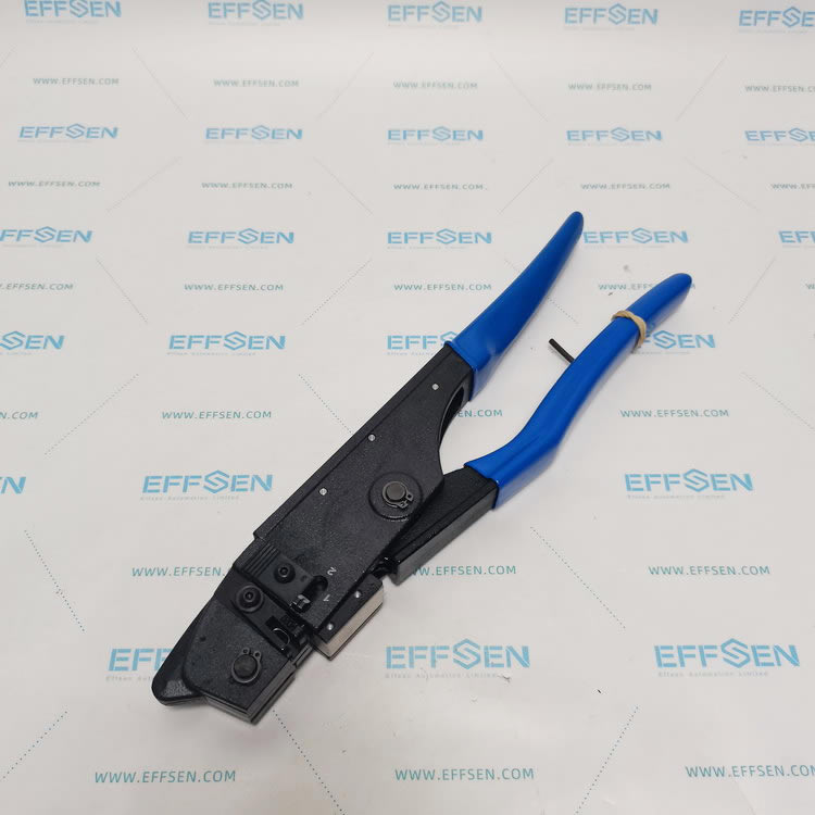 MTR MECATRACTION TH2 Manual crimping tool