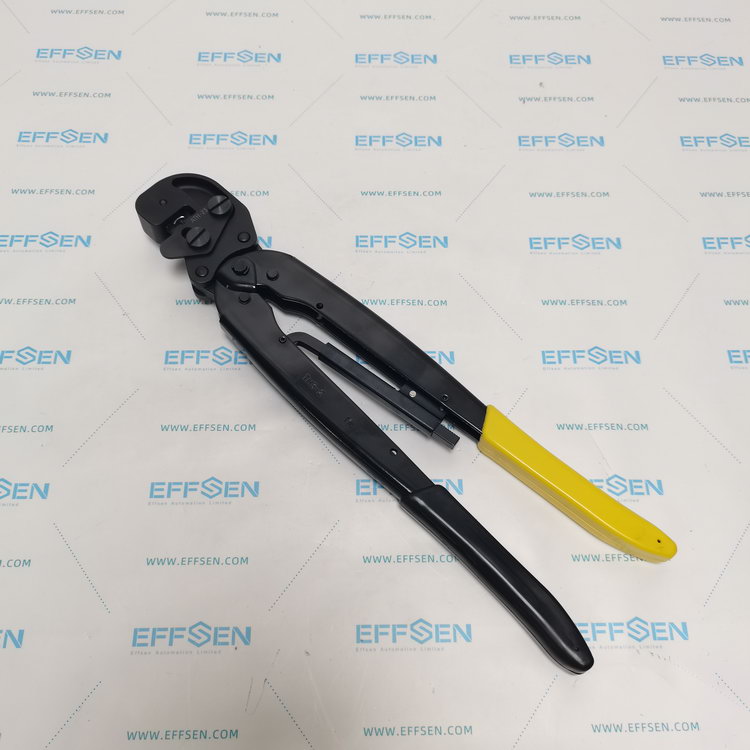 MTR MECATRACTION TH3-2 Manual crimping tool