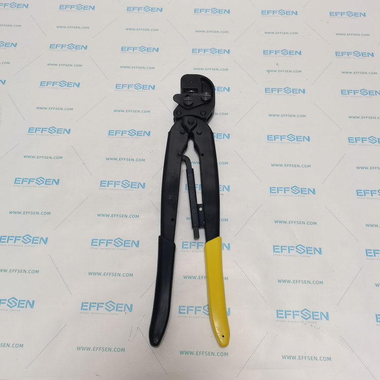 MTR MECATRACTION TH3-2 Manual crimping tool