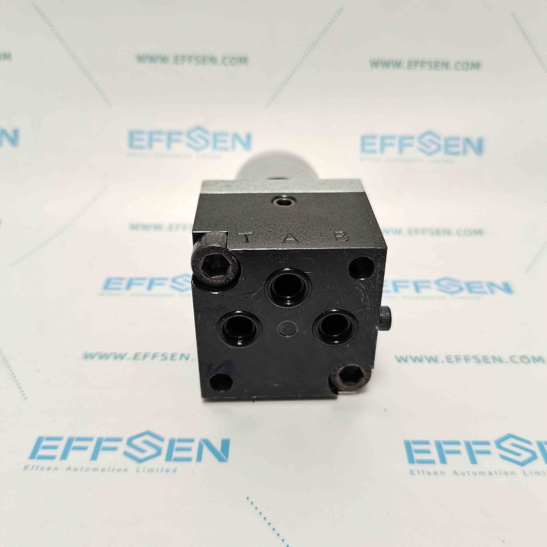 Schiedrum Hydraulik 30D-4-4H 3-Way Flow Control Valve